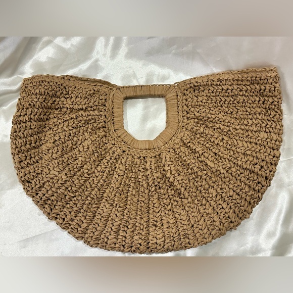 Ramla Raffia Bag Half Moon Woven Clutch Tan Beachy Boho Selling Sunset Straw NWT - Picture 4 of 12